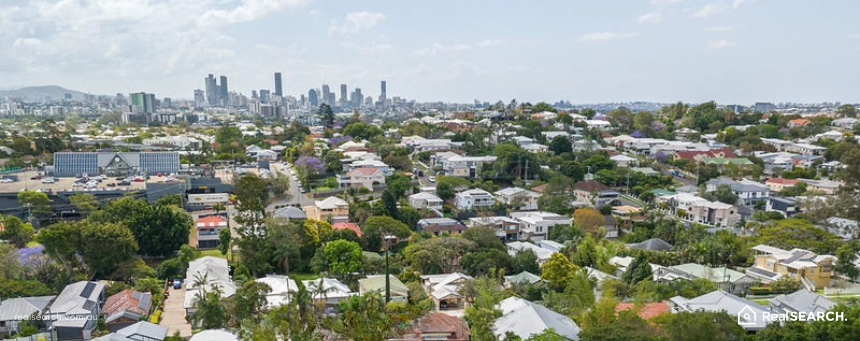 Carindale QLD 4152: Thriving Suburb with Prime Real Estate Opportunities